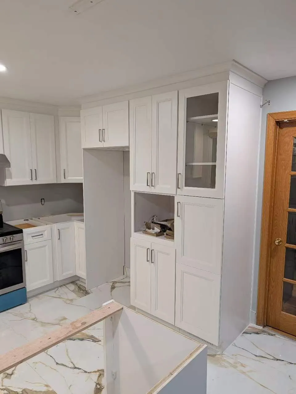 Customer Kitchen 26